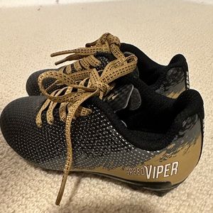 Basically new toddler soccer cleats and shin guards